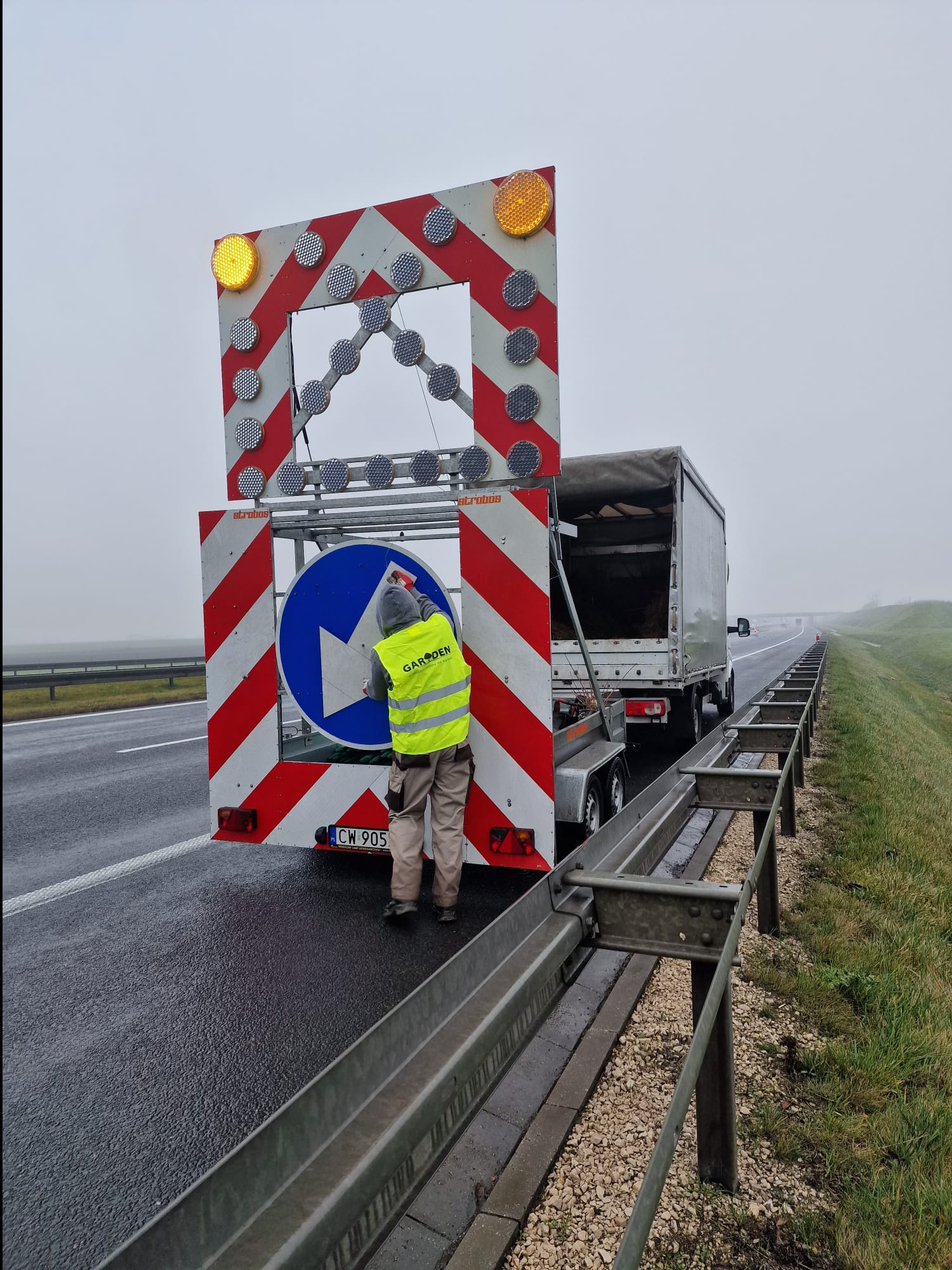 Nasadzanie przy autostradzie A1